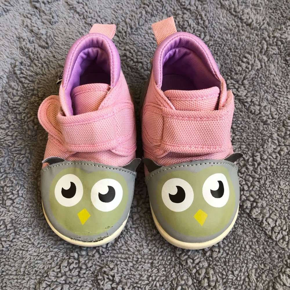 Ikiki owl squeak shoes